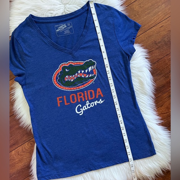 Florida GATORS Blue V-Neck Short Sleeve T-Shirt by Campus Heritage-Size M - Picture 8 of 10